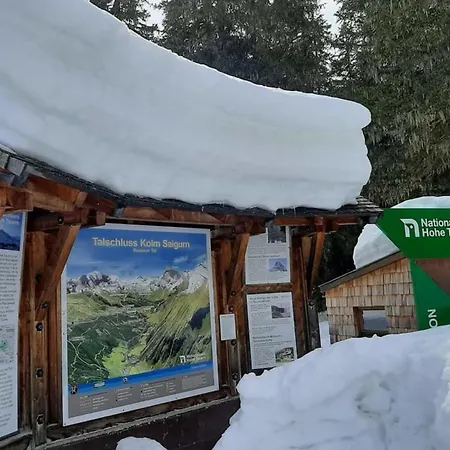 Daniela 10 アパート ラウリス